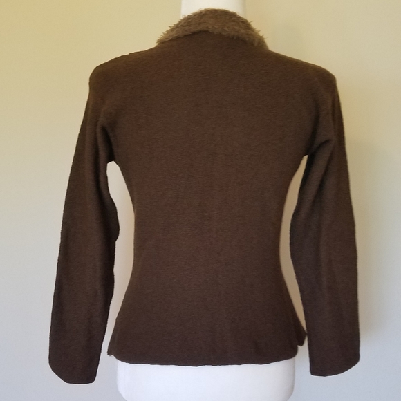 Neesh by DAR Sweater - Picture 2 of 6